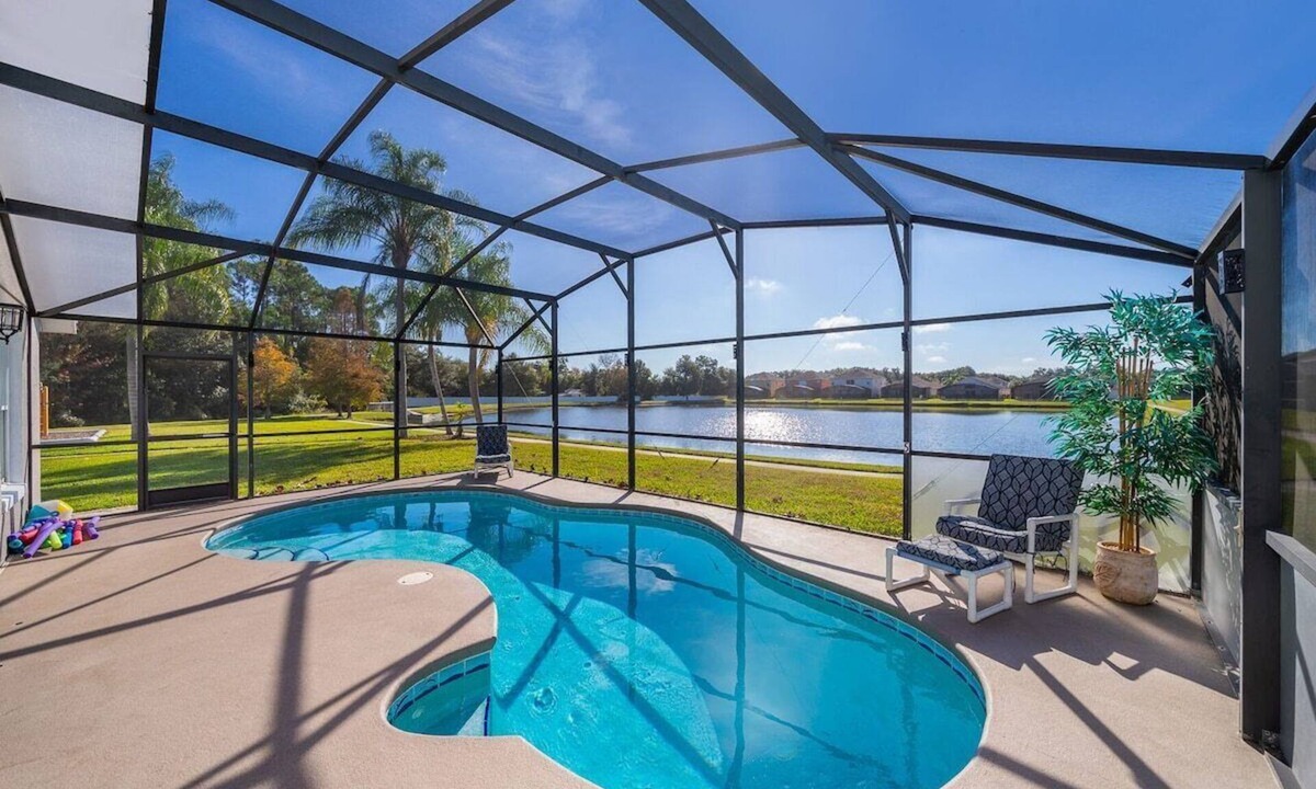 Crystal Cove House | 4BR Lake View Villa, South Pool, Game Room, Seasons Resort