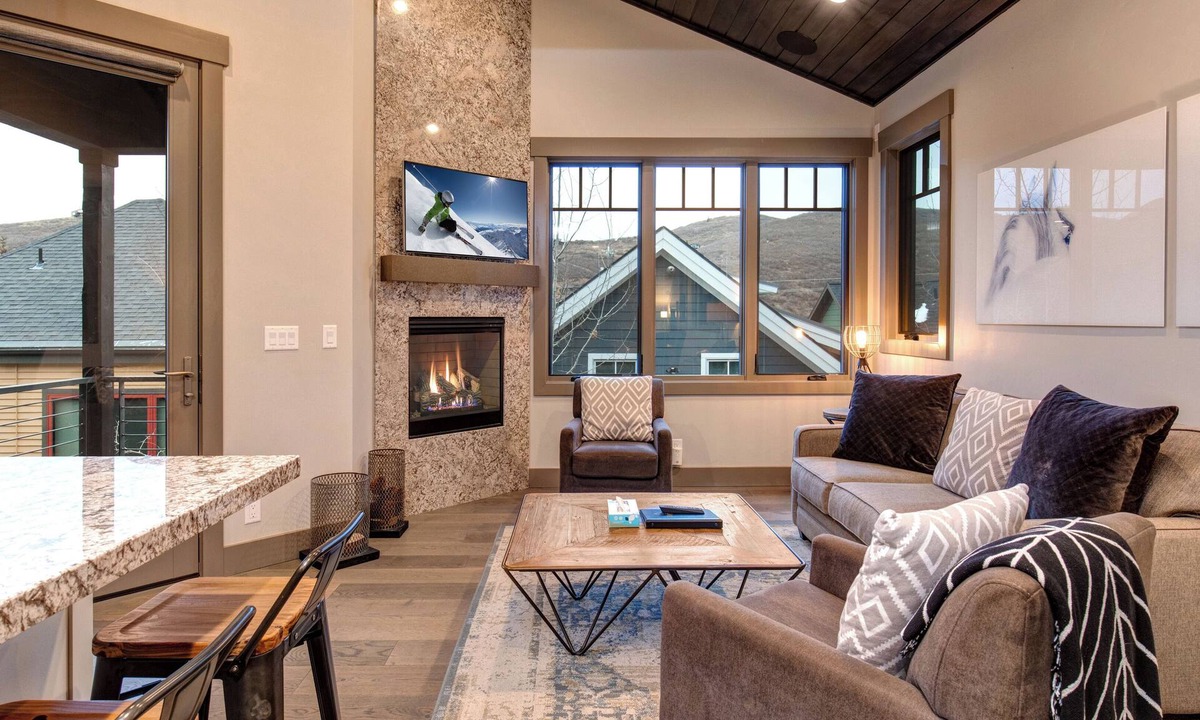 Downtown Park City House | 920 Modern Mountain Escape in the Heart of Park City
