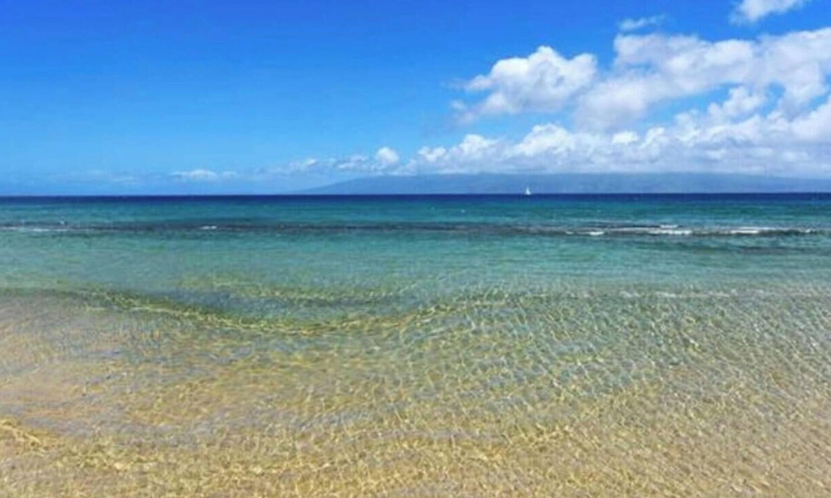 Honokowai Condo | A jewel on Oceanfront & Breath Taking Views.