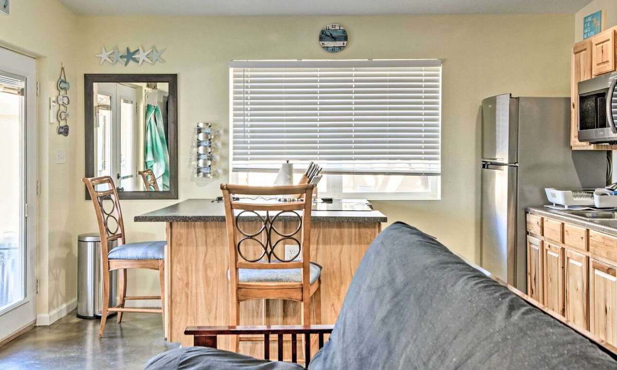 North Albuquerque Acres Apartment | Albuquerque Studio with Shared Pool & Fire Pit!