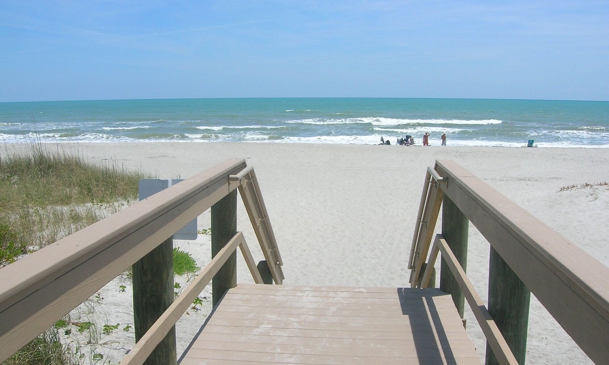 Cocoa Beach Condo | Beachfront Condo in Cocoa Beach