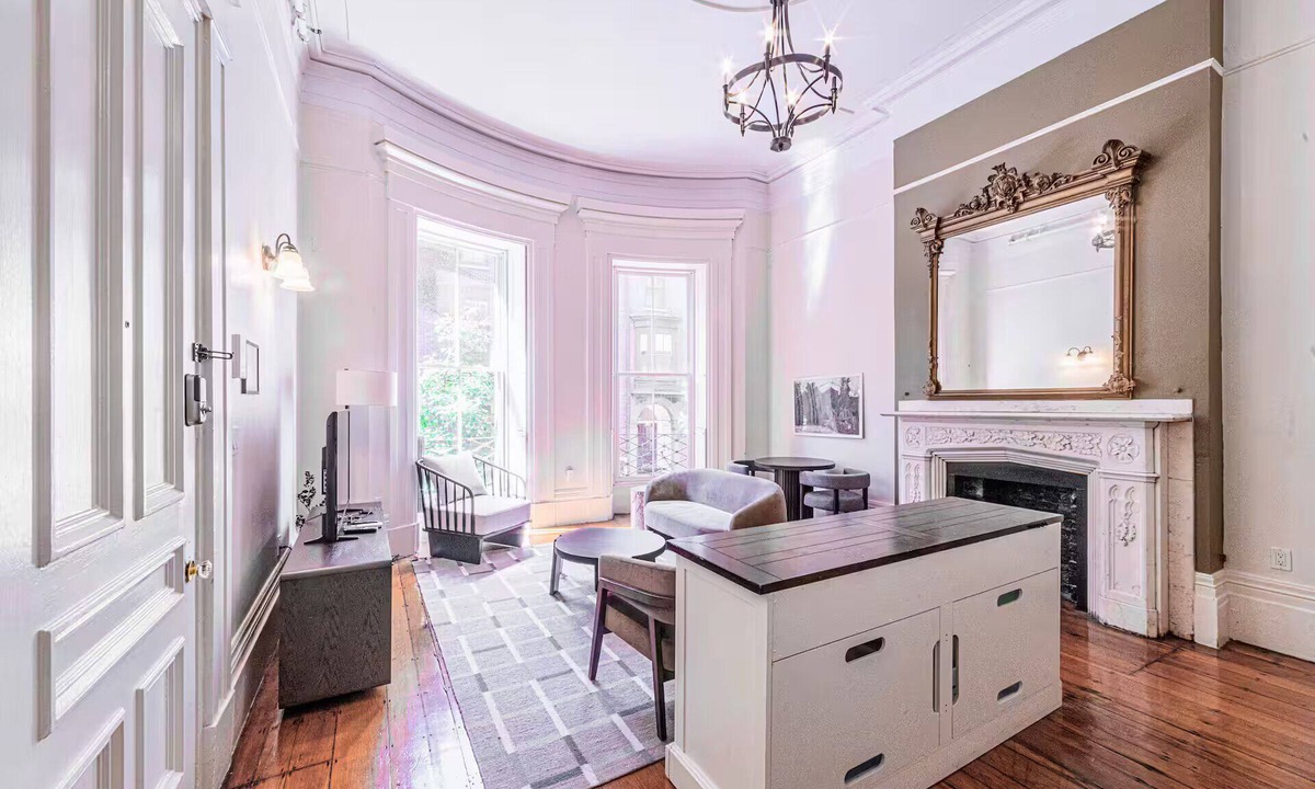 Beacon Hill Apartment | Beacon Hill - Historic Elegance