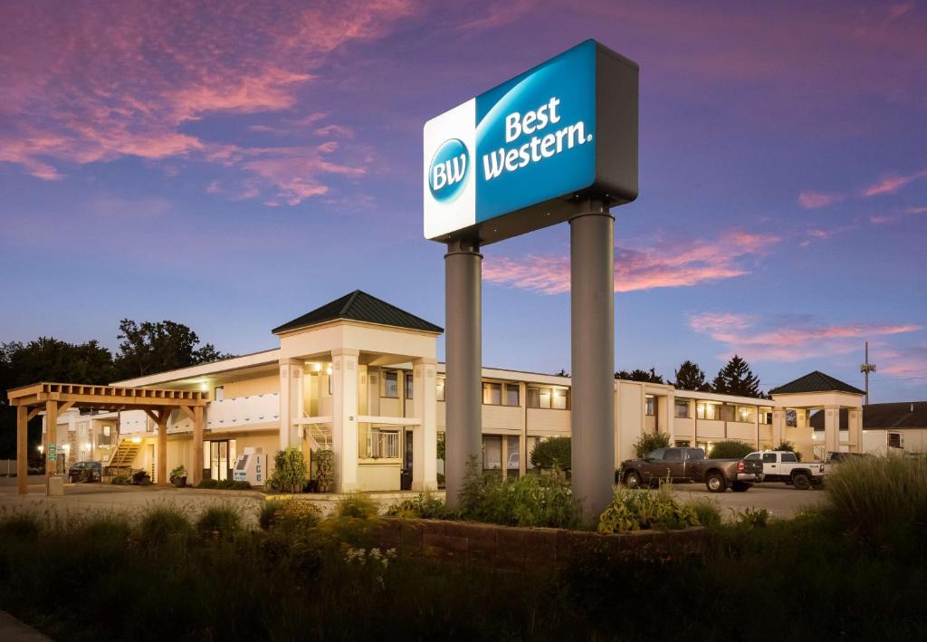 Goshen Hotel | Best Western Inn