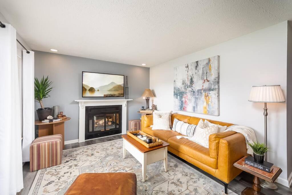 Columbus House | Centrally located designer ranch-style home