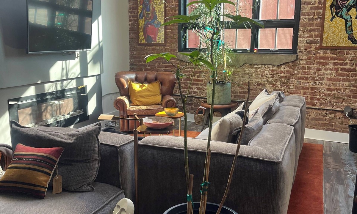 Castleberry Hill Condo | Cozy 1-bedroom condo in Atlanta walking distance to Mercedes Benz Stadium