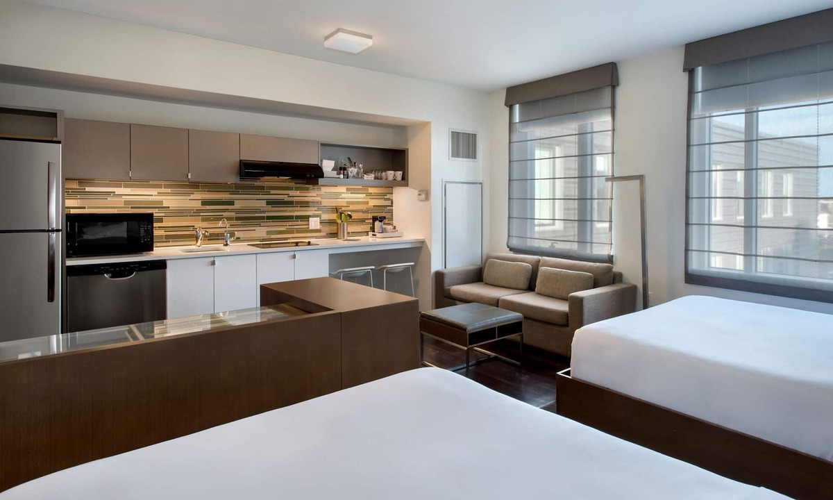 D Street - West Broadway Hotel | Element by Marriott Boston Seaport District