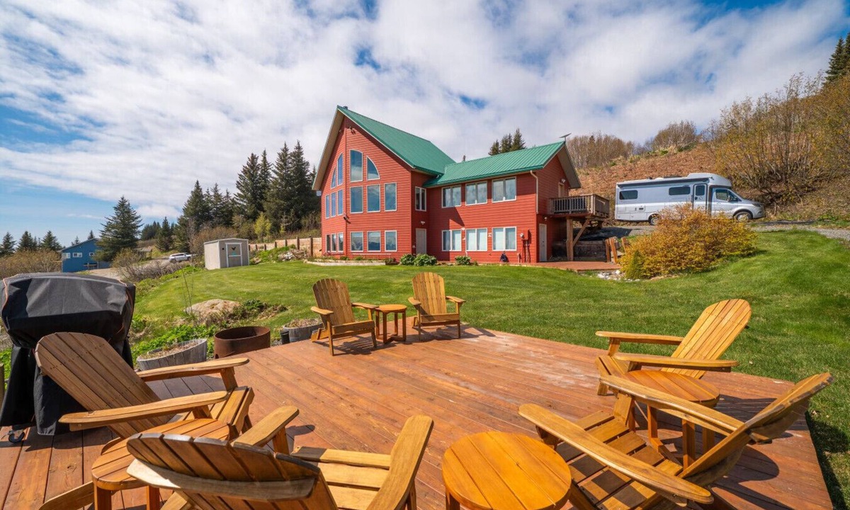Homer House | Fireweed Chalet
