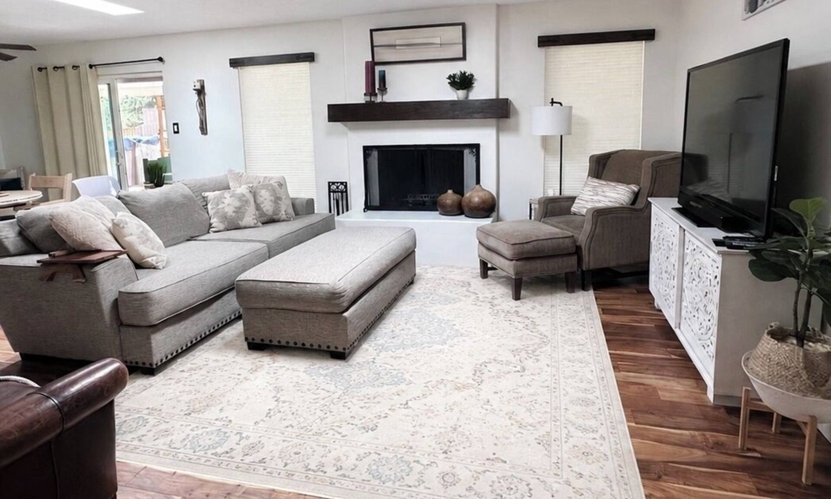 Paradise Hills Civic House | Golf Course Retreat w/Fire Pit & RV parking