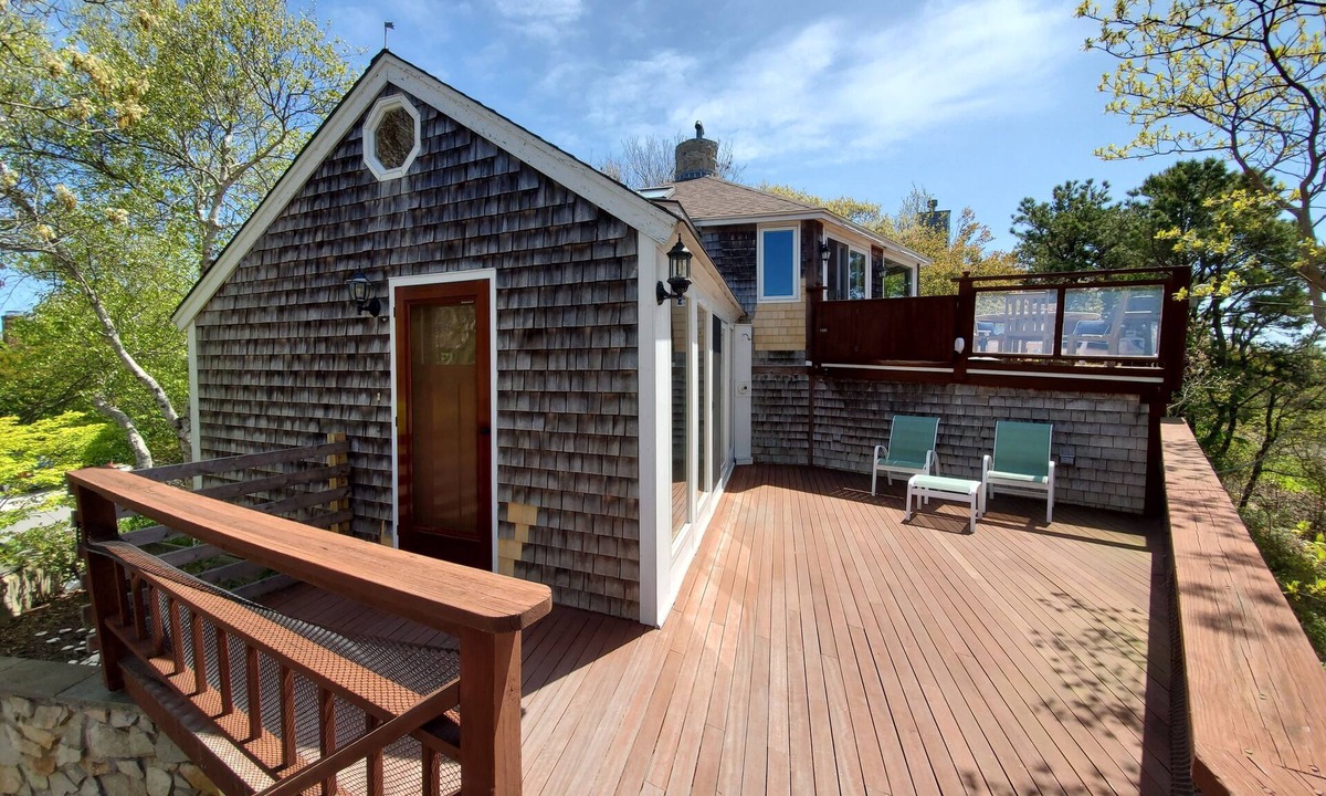 Provincetown House | Great location near town & beaches in West End quiet neighborhood Dog friendly!