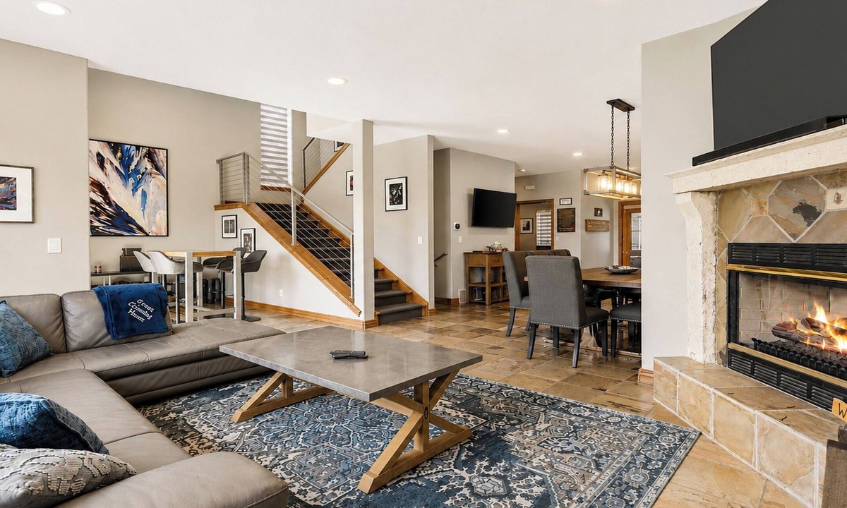 Bear Hollow Village House | Hot Tub, 2 Mi to Cabriolet Lift: Family Mtn Escape