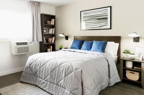 South Salt Lake Hotel | InTown Suites Extended Stay Salt Lake City UT - South