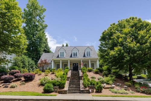 North Buckhead House | Luxury 5BR Buckhead Home World Cup Ready