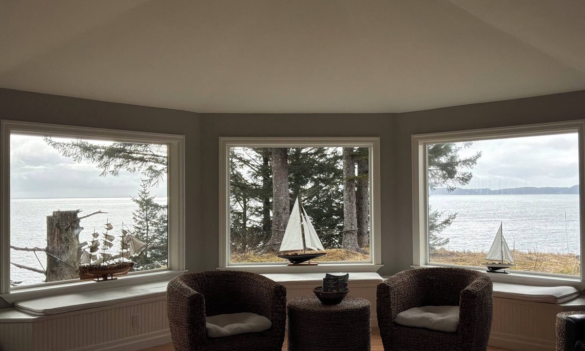 Kodiak House | Luxury Oceanside Vacation Home