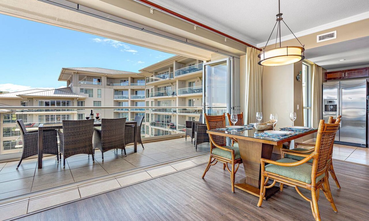 Honokowai Condo | Maui Resort Rentals: Honua Kai Konea 813 - Top Floor Deluxe 2BR, Expansive Corner Floor Plan, Stunning Ocean Views!