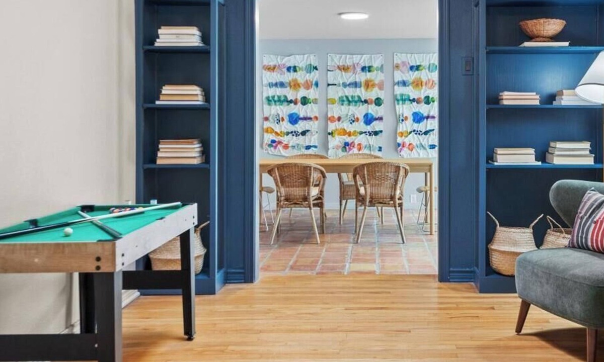 Clarksville House | Mid-Century Tarrytown Magic - Cowboy Pool + Game Lounge - Walk to Coffee & Tacos