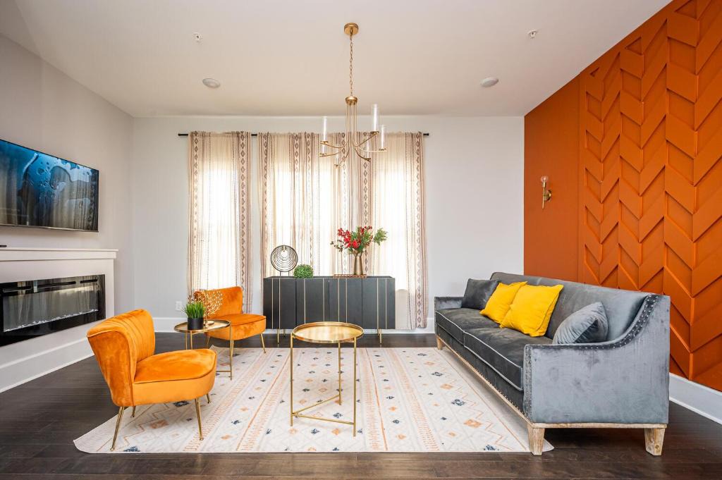 Old Fourth Ward House | New building KING BED 3B City View Gated Balcony 456 1K1Q2T