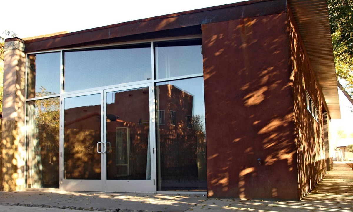 Los Griegos House | North Valley modern guest-house for Staycation/Business