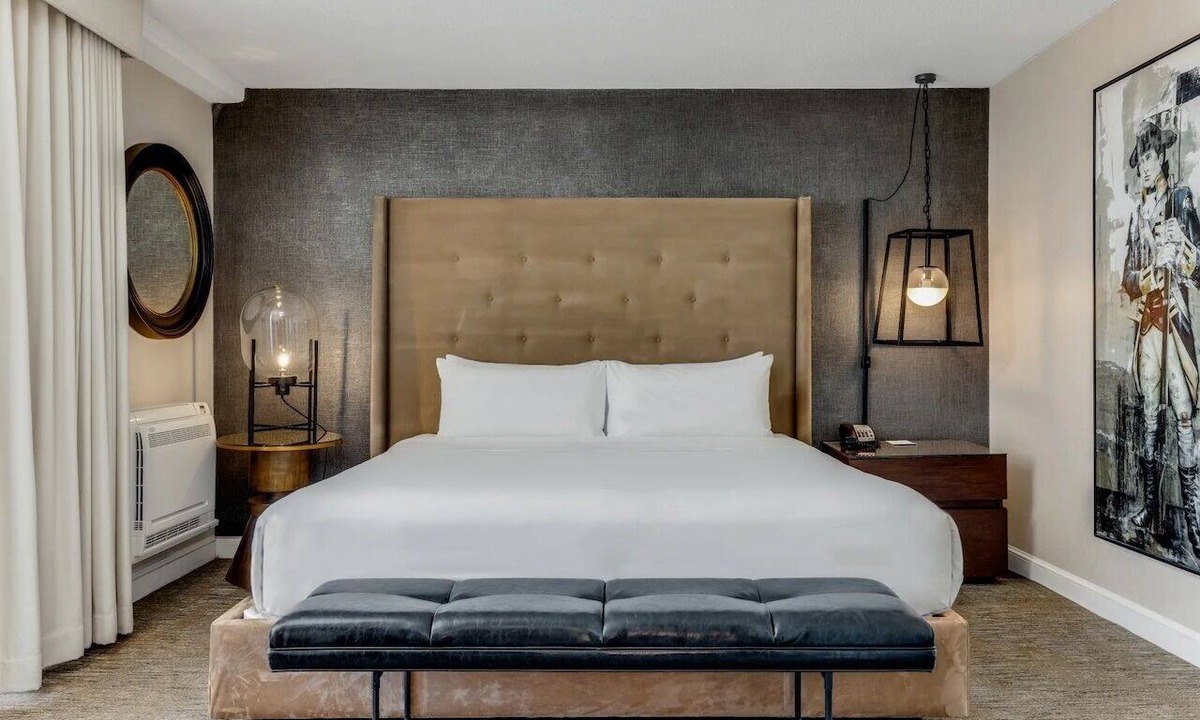 Bay Village Hotel | One Bedroom Suite King Bed, Revere Hotel, Pet-friendly, Copley Square - 0.7 mile