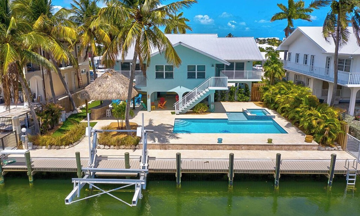 Key Colony Beach House | P18 - Spectacular 4 bedroom home with dockage and oversized private pool in Key Colony!