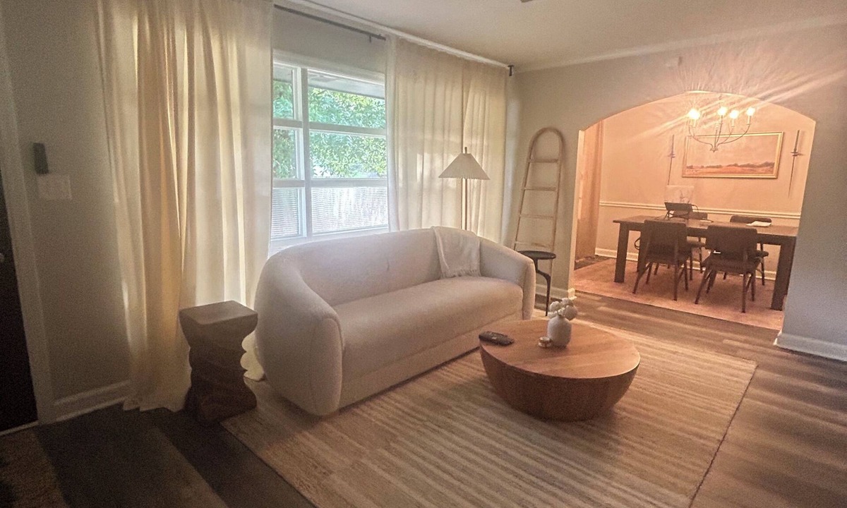 Tucker House | Peaceful Atlanta Stay. Walk to Lake & Trail. Cozy & Quiet