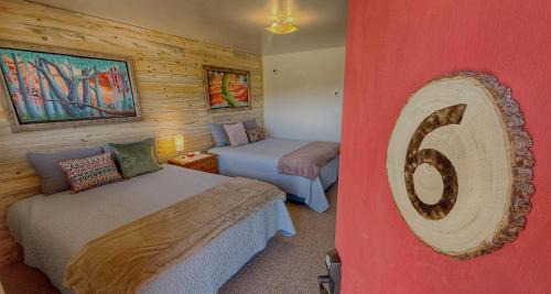 Bluff Hotel | Pinion 6 Mokee in Bluff Kitchen, Sleeps 4