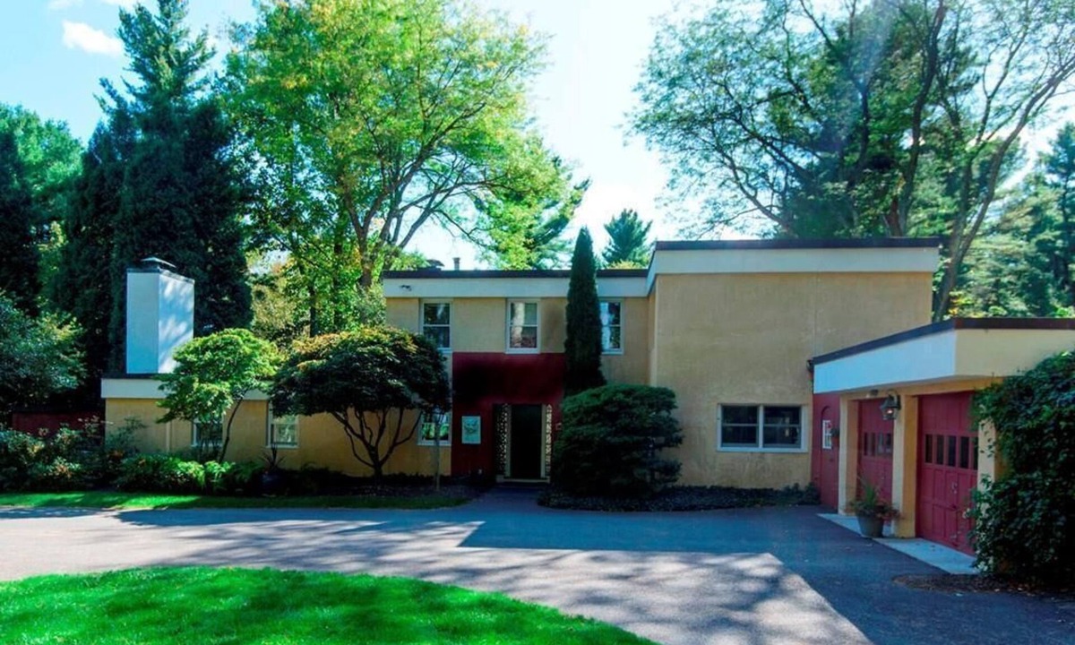 Boxborough House | qqqqqqqqqqqqqqqqqqqqqqqqqqqqqq