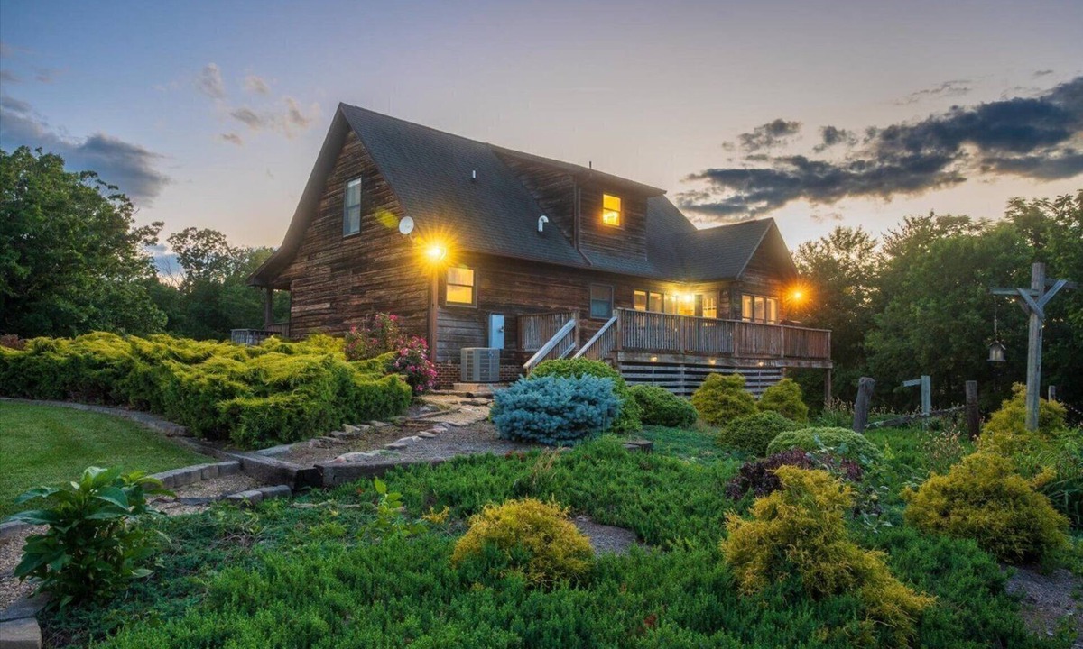 Staunton House | Ridgeview Retreat