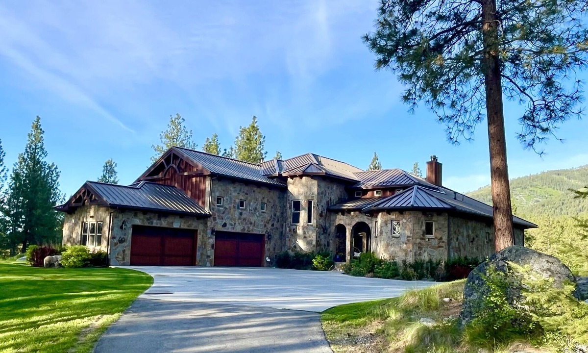 Hamilton House | Riverfront Mansion with Indoor Pool, Private Pond, and Hot Tub on 16 Acre Ranch
