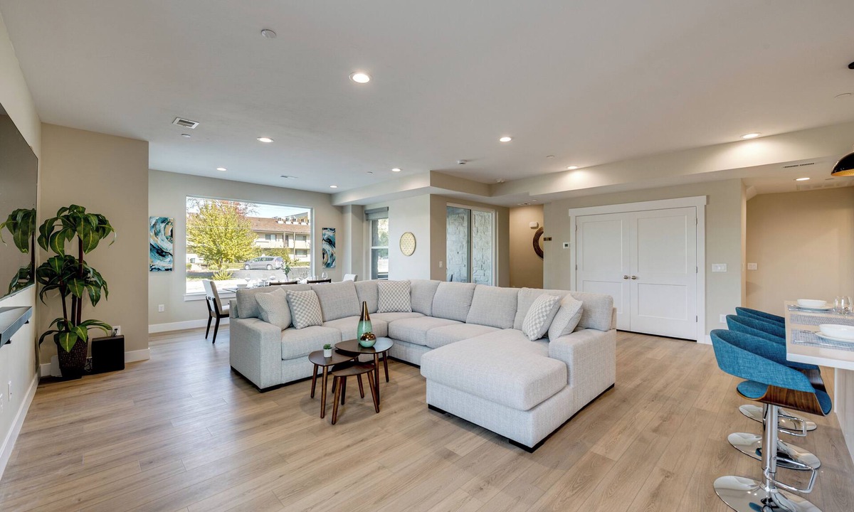 Millcreek House | Ski Resorts & SLC Fun! Brand New Millcreek Home