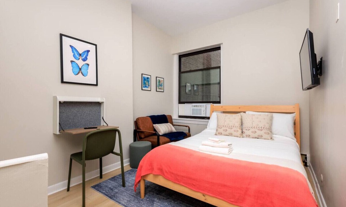 Prudential - St. Botolph Apartment | South End Airy Studio