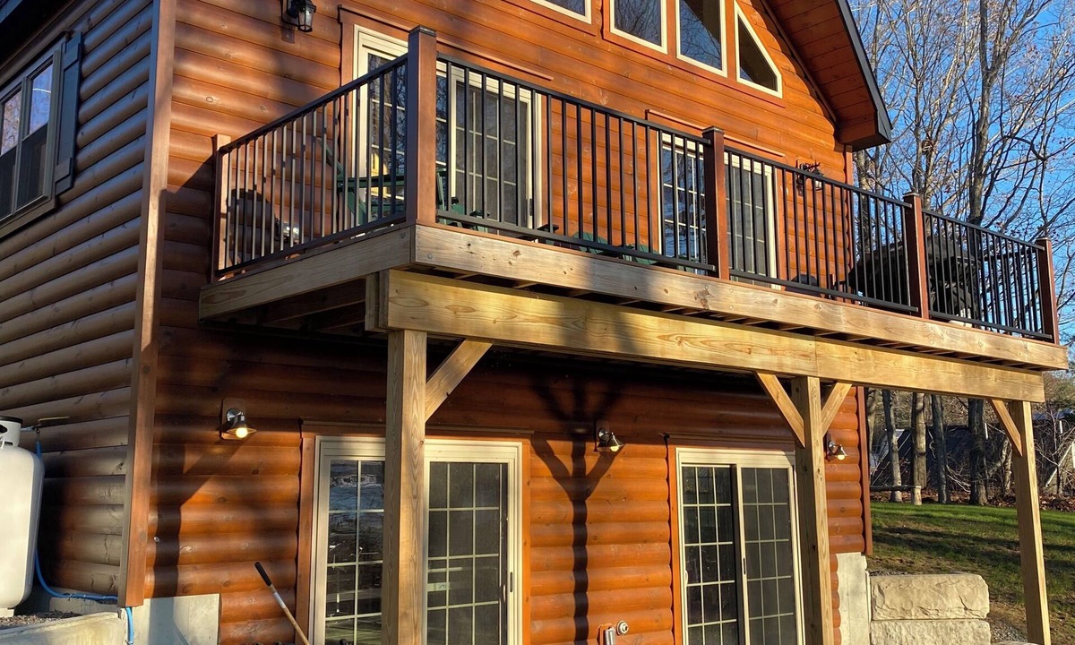 Smithfield Cabin | Spacious North Pond Lakefront Retreat - Sleeps 20 - Belgrade Lakes Region