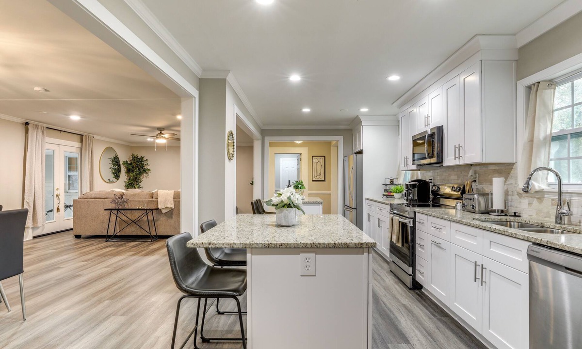 Stone Mountain House | Spacious Stone Mountain Home w/Private Pool!