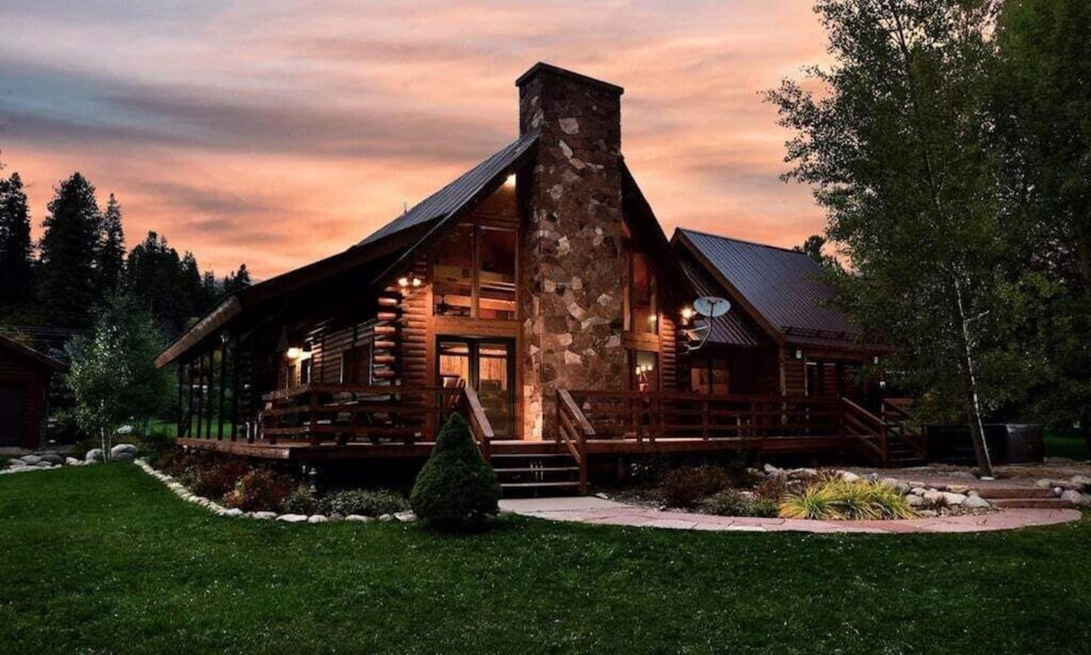 Bayfield Cabin | Stunning Riverside Cabin, Private Hot Tub, Spacious Yard, Grill