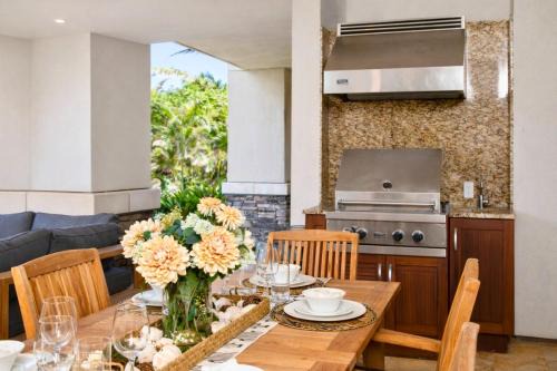 Montage Kapalua Bay Apartment | The Resort at Kapalua Bay 3 Free Cars KBM Resorts 3 Multi-Listing Units 9 Bedrooms MON ML-3821
