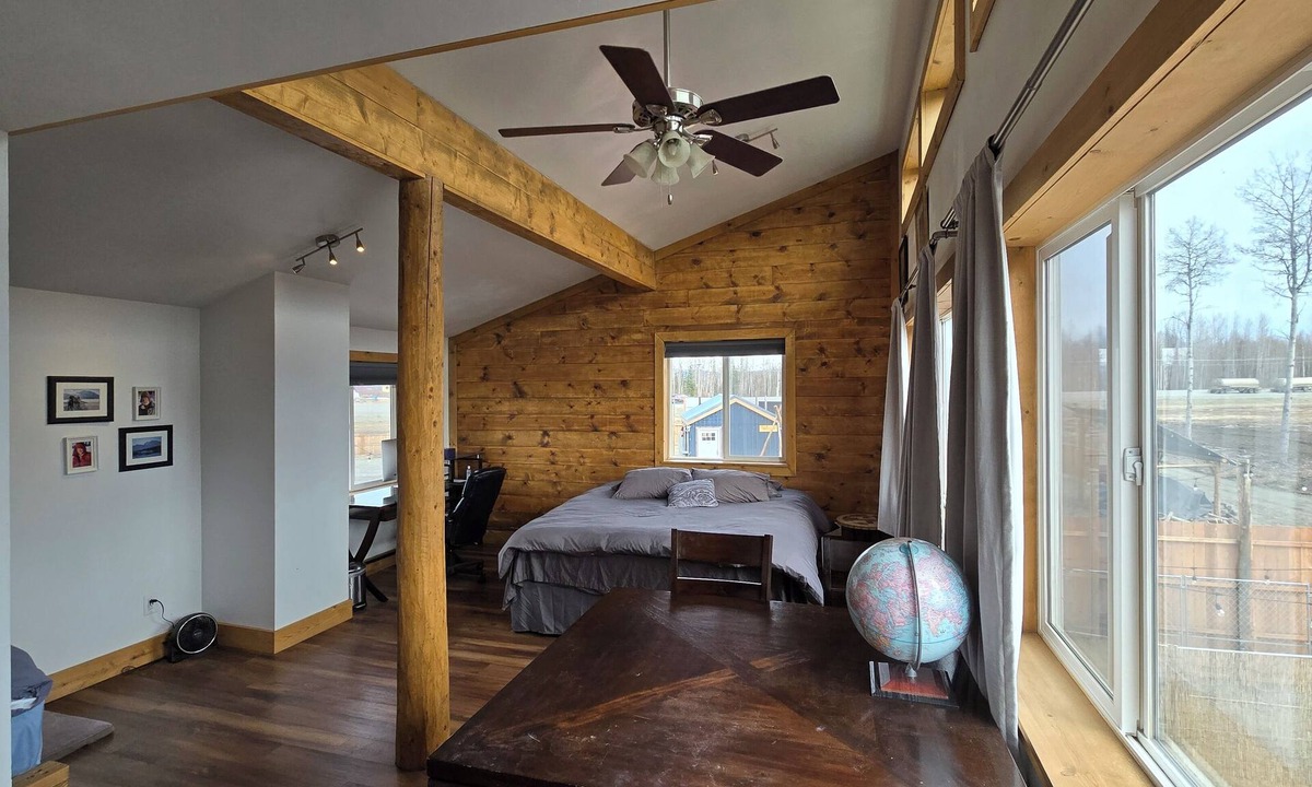 Willow House | Top King Value Kitchen Wifi Northern Lights