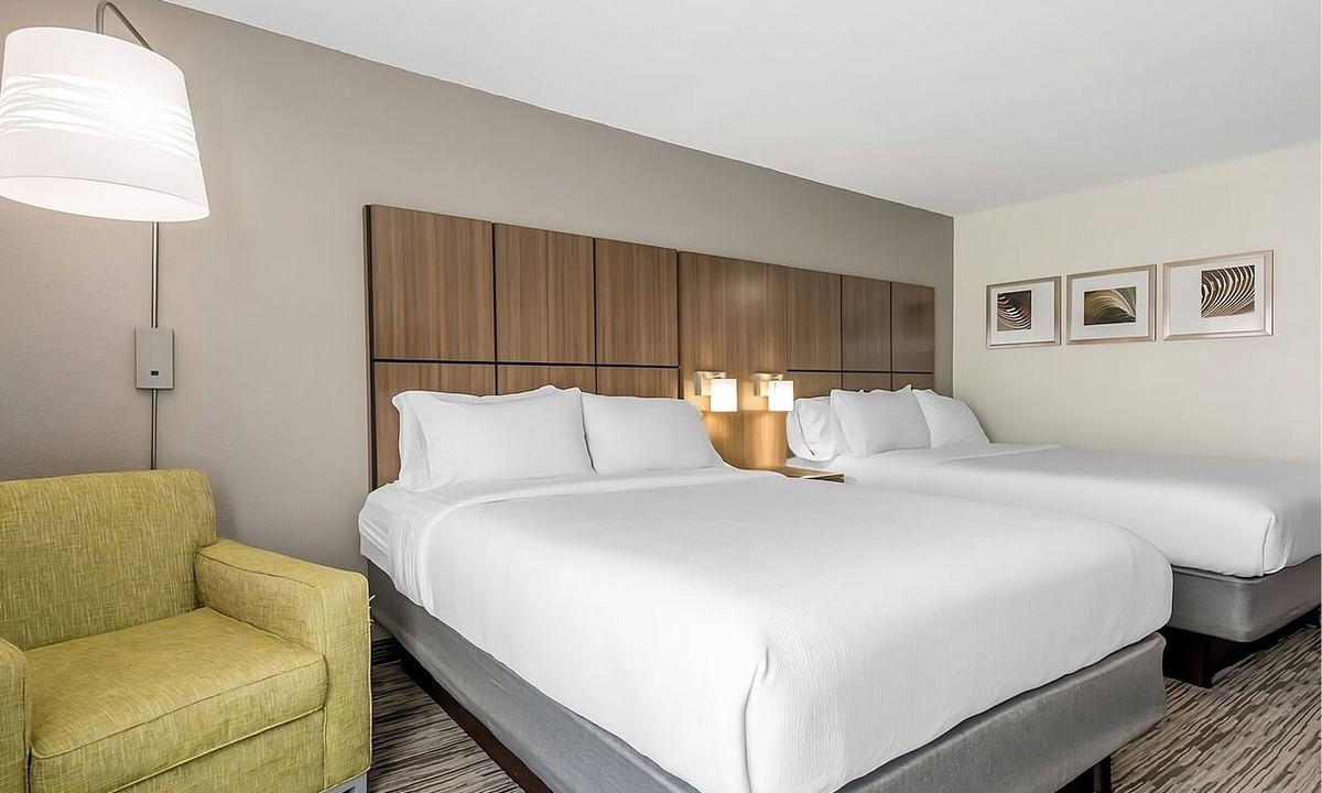 Tropic Hotel | Viera Stay | 1 Unit | Near Melbourne Conference Center | Outdoor Pool