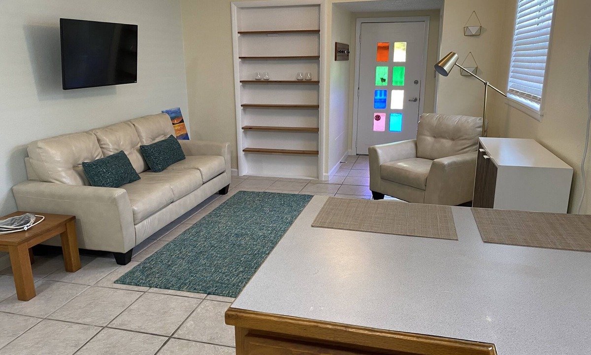 Averill Farms Apartment | You can hear the waves