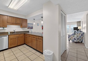Oceanfront 2BR Condo w/Private Balcony at Paradise Beach Club, Unit 341
