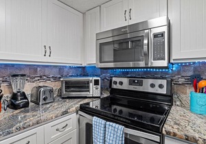 Poolside 2BR Condo in Oceanfront Resort - Sleeps 6, Steps to Beach