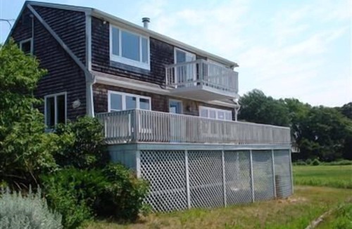 Bourne House | 14 Benedict Rd