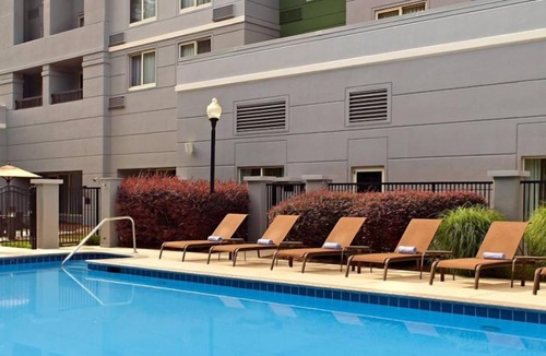 Home Park Hotel | 2 Kid-friendly Accommodations Close to Atlanta Botanical Garden! W/Pool Access!