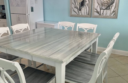 Crescent Beach Villa | 2000sq ft Ocean View Villa 401 ,steps to the beach, small pool hot tub 4 king bd