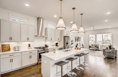 Nashville House | 29- 10 Bedroom Buyout- The Music City Collection