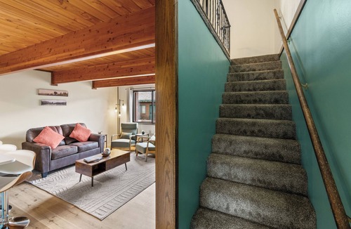 West Yellowstone House | 2BR condo in West Yellowstone, just 1 minute from the park! Owl's Nest
