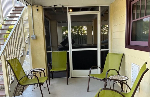 Doctor's Arm House | 3-bedroom waterfront. Cable-WiFi, AC, Hot tub, Dock. Book for Winter 2026-27 !