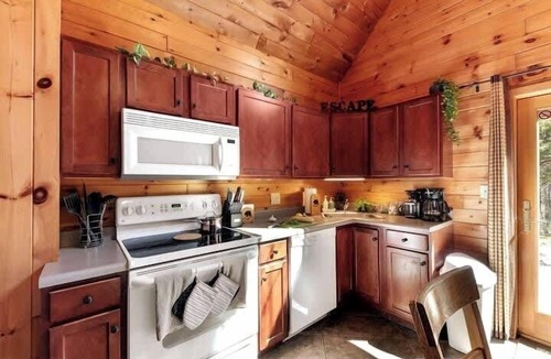 Broadalbin Condo | 3-unit Adirondack Retreat + Lake Access