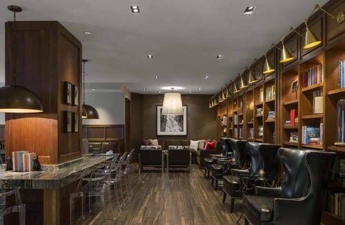 Downtown Boston House | 3 x Superior Two Queens Rooms at Boston Park Plaza