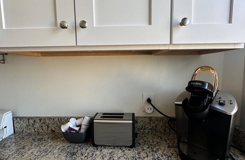 Federal Hill Apartment | 3BR Luxe Penthouse Federal Hill/Downtown Foodies dream!