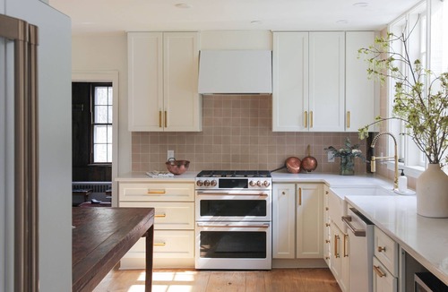 New Marlborough House | 5-bed Colonial Berkshires Farmhouse, aka Grandaddy's House, Family Friendly home