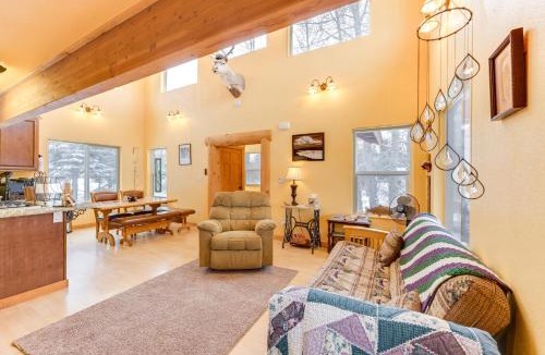 Cohoe House | 5 Mi to Kasilof River: Forest-View Retreat w/Deck